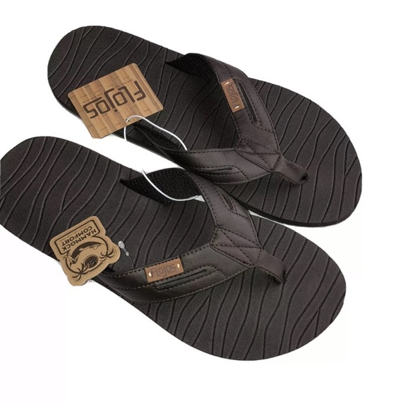 FloJos Waverunner Mens Flip Flops NWT - Picture 1 of 9